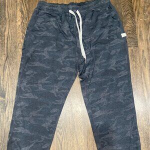 Vuori Womens Perfomance Jogger Camo Size M